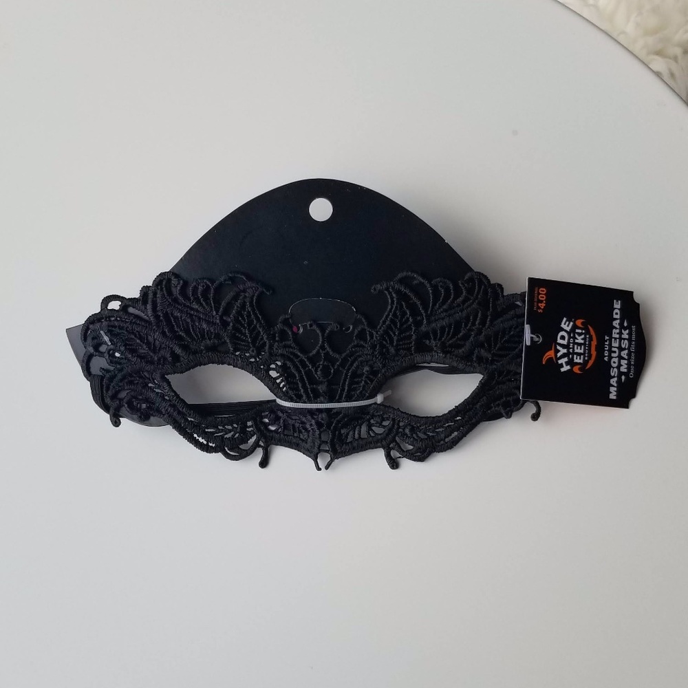 Mask and Devil's Horns - Halloween Accessories
